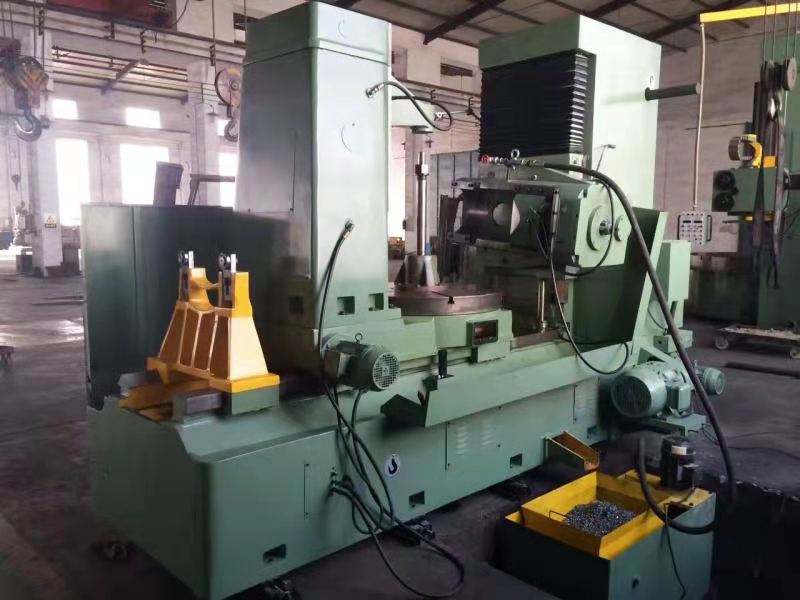 Y31125 Extra-Heavy-Duty Universal Gear Hobbing Machine